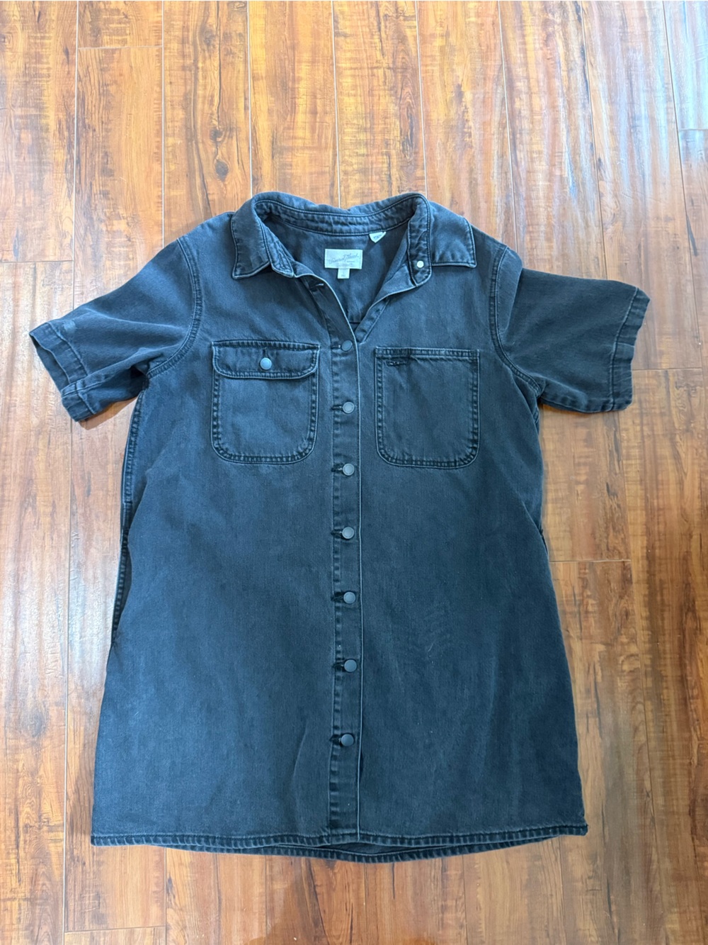 Universal Thread Black Short-Sleeve Button-Front Shirt Dress